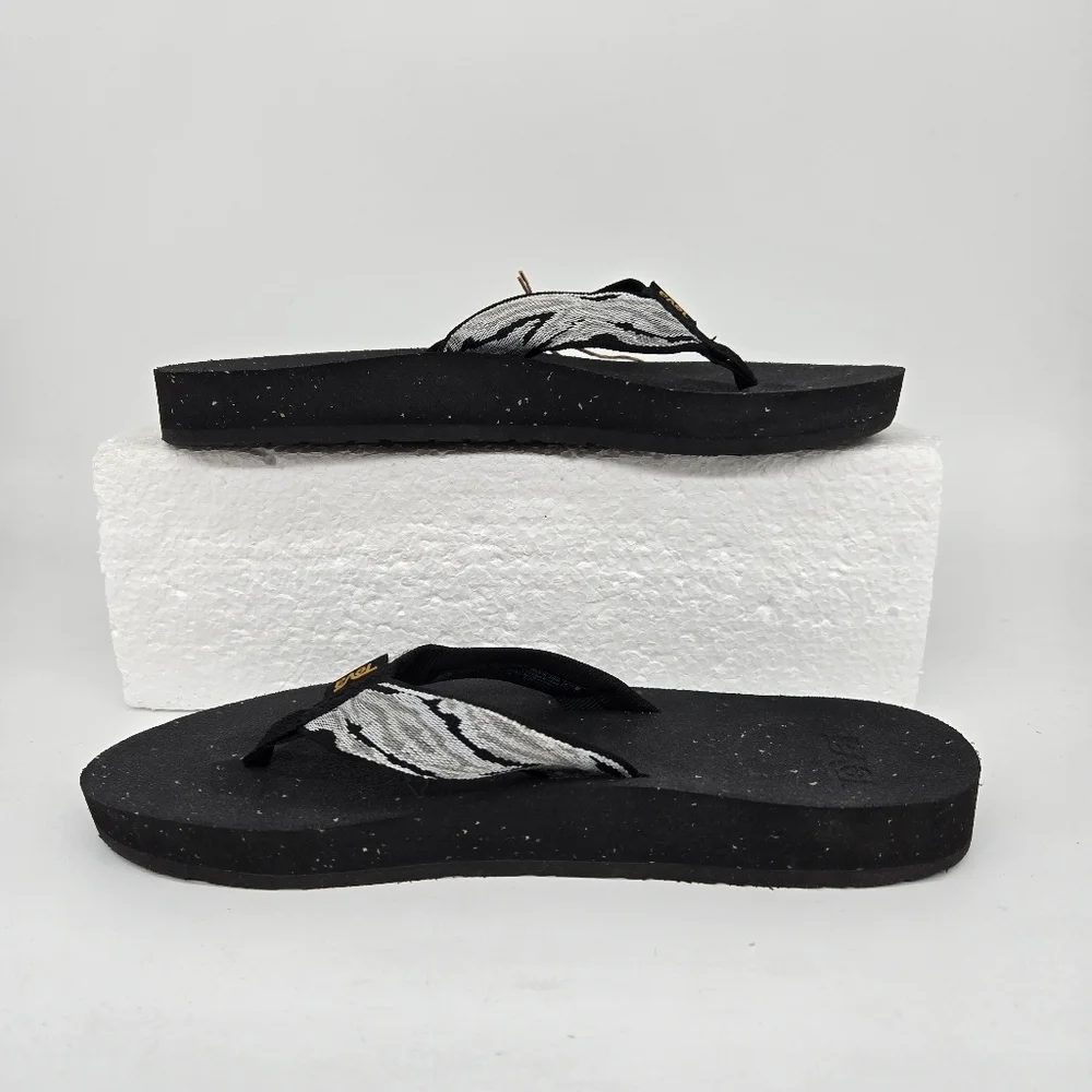 Teva Women's ReFlip Recycled Flip Flop Shoes Size 7 - Picture 6 of 8